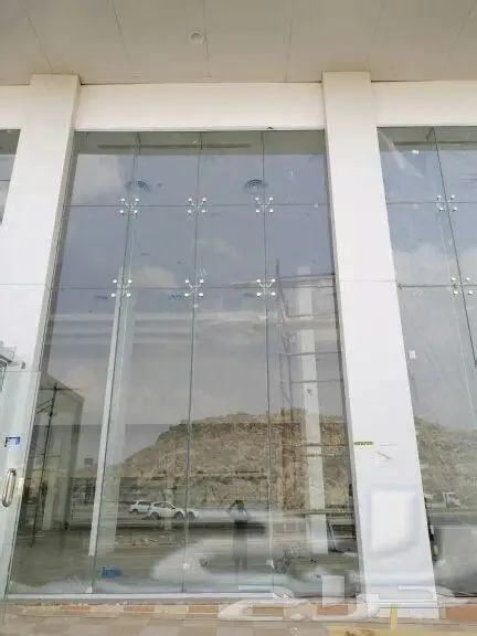 تفصيل وتركيب جميع انواع الزجاج و البلاط 1
