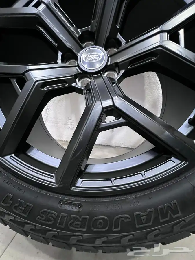 جنوط ديفندر 2022 اكس 7