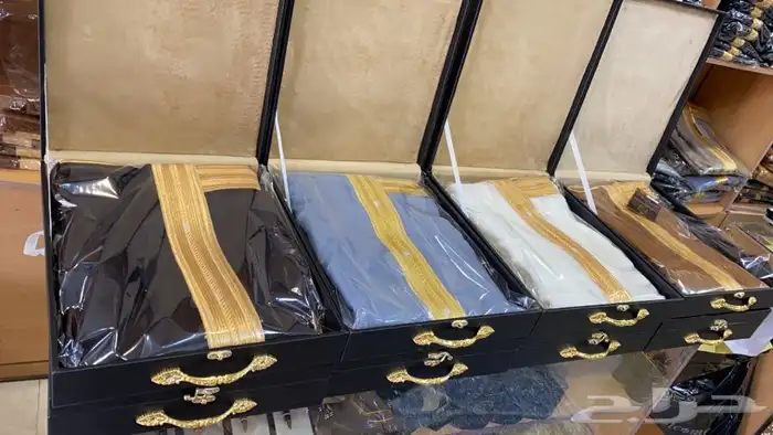 هدية بشت وسيف درع زوج ترقية تقاعد جنبية عطورات 30