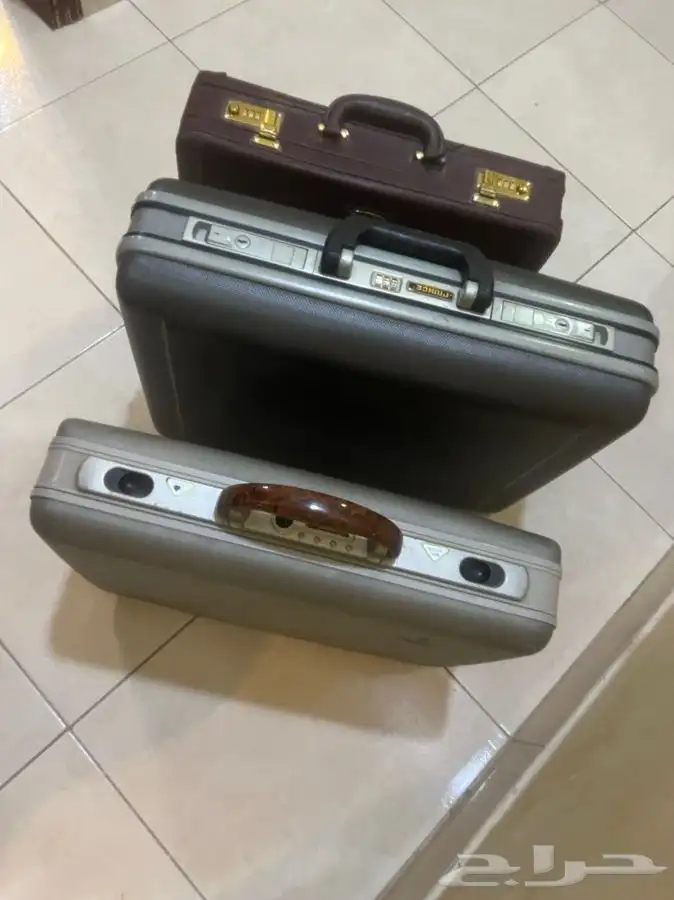 شنطة يد مستعمل نظيف 2