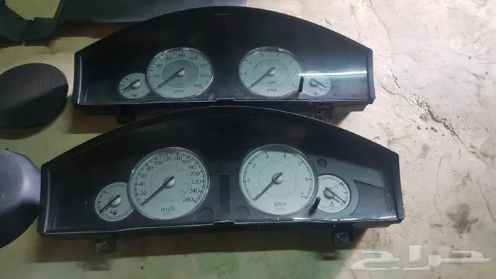 قطع كرايسلر من 2005 إلى 2010 32
