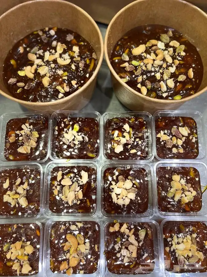 حلوى بحرينية ملكية وحلوى عمانية سلطانية وكوكيز بالشوكولاتة 14