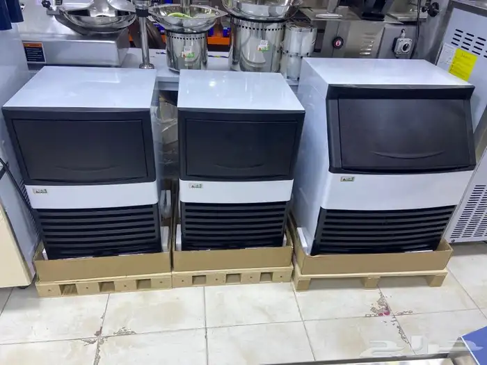 صانعة ثلج ( ايس ميكر ) 0