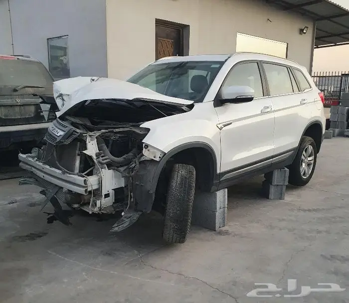 شانجان CS75 موديل 2019 مصدوم تشليح ((قطع غيار فقط)) 1