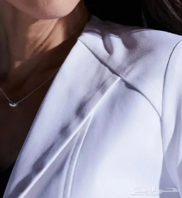 Medelita  Vera G. Slim Fit Labcoat لابكوت   معطف طبي 1