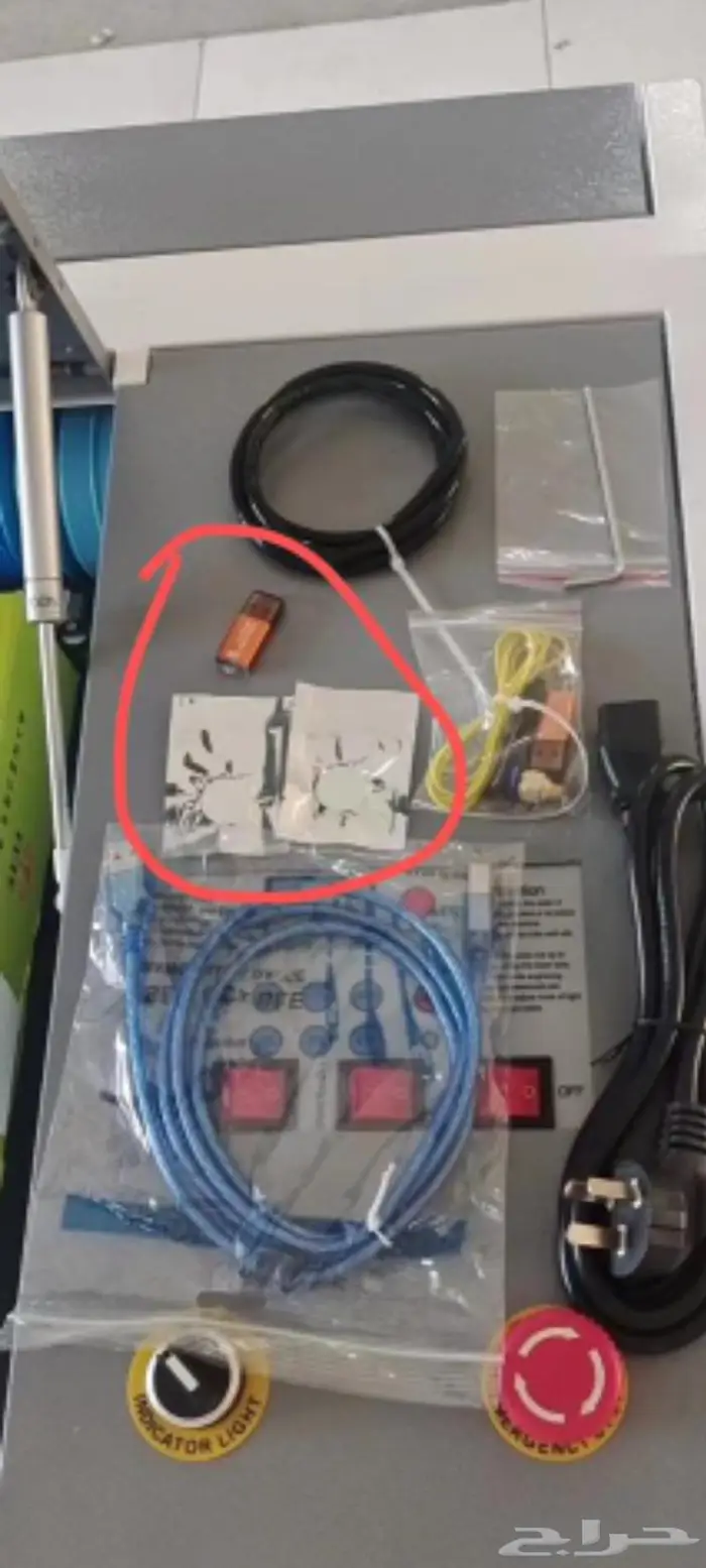 عدسات و فلاشه لمكائن ليزر 0