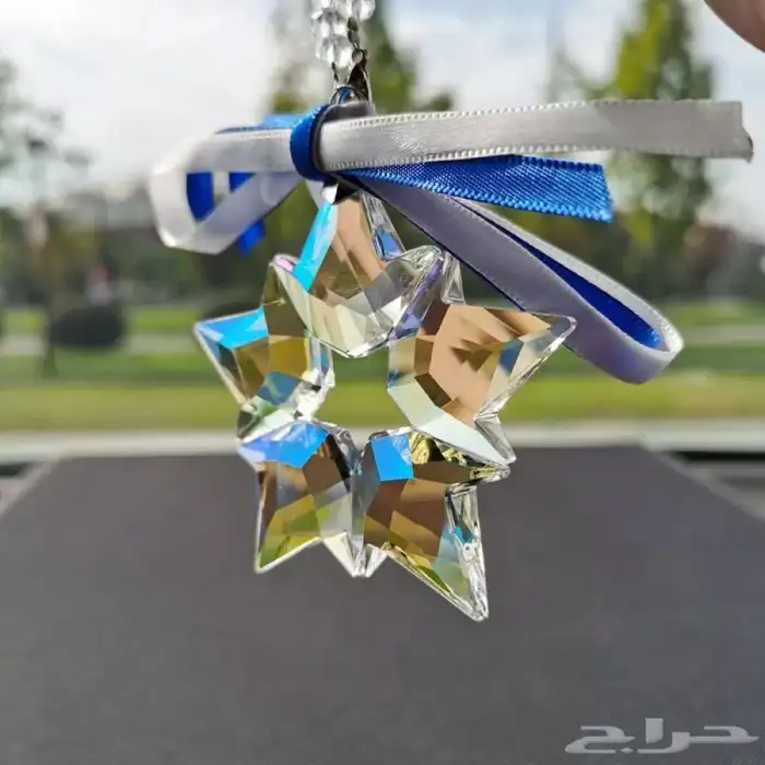 تعليقة سوارفسكي للسيارة 1
