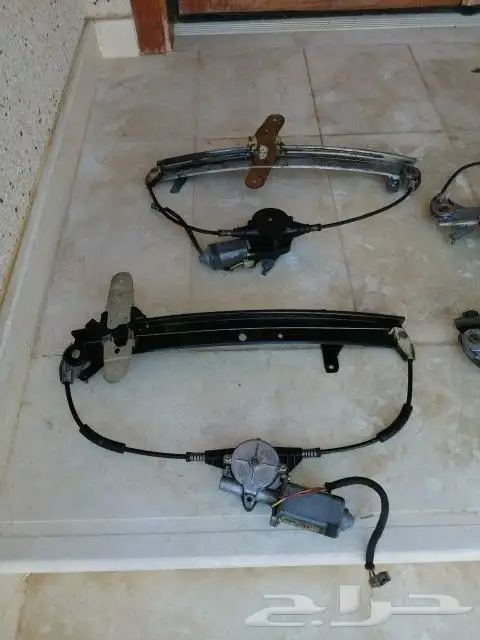 قطع غيار فورد كوران فيكتوريا 97 7