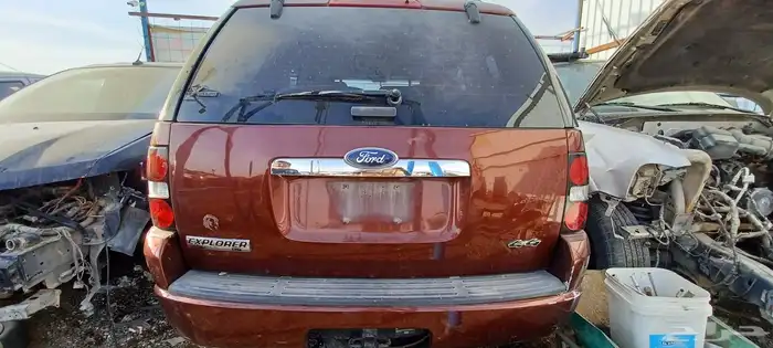 قطع غيار اكسبلور 2010 12