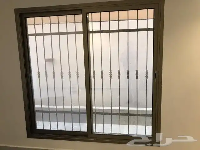 ورشه تعز الشرقيه للحداده والالمنيوم 8