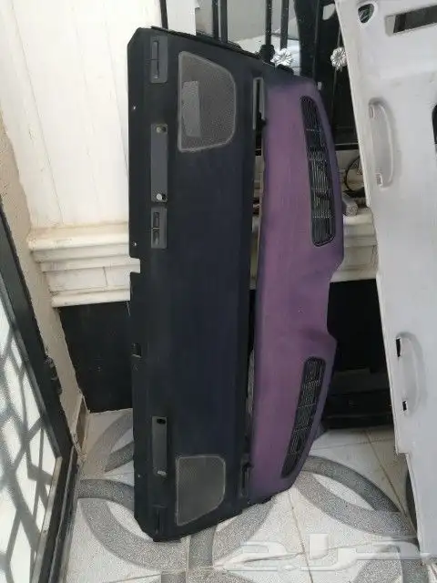 قطع غيار BMW e39 530i 2003 2