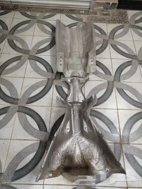 قطع غيار BMW e39 530i 2003 10