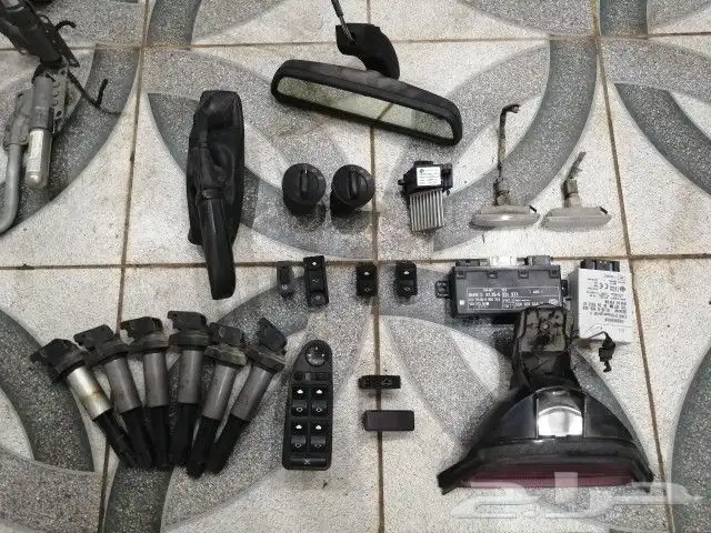 قطع غيار BMW e39 530i 2003 5