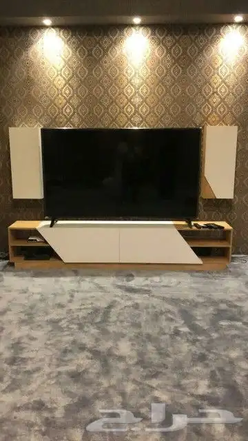 طاولة تلفزيون لونين ZEBRA 7