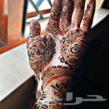 نقاشة حناءالرياض ام بندرى رسم تجهيزالعروس 10