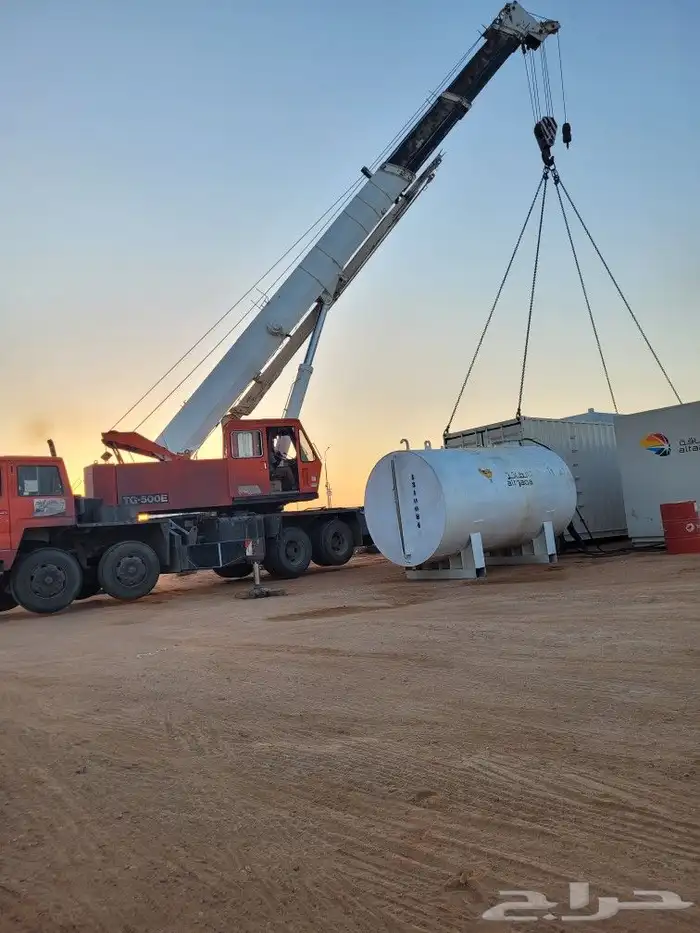 لتأجير الكرينات والرافعات الشوكية لتحميل وتنز 3
