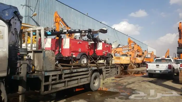 لتأجير الكرينات والرافعات الشوكية لتحميل وتنز 11