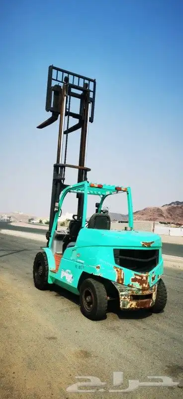 رافعات شوكيه وكرينات للايجار اليومي والشهري 2