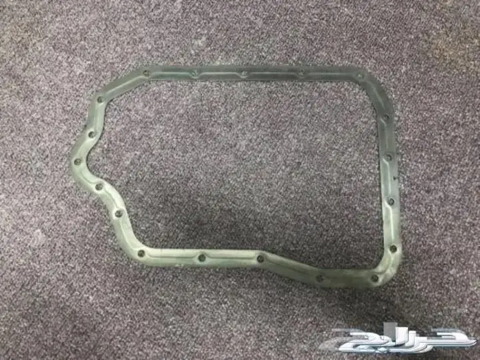 للبيع قطع غيار تويوتا كامري موديل 2016 7