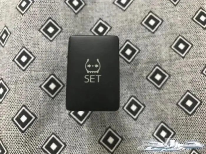 للبيع قطع غيار تويوتا كامري موديل 2016 9