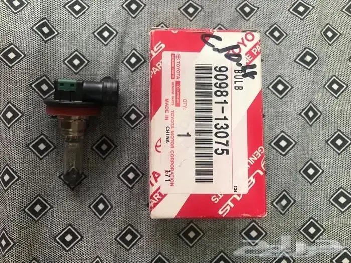 للبيع قطع غيار تويوتا كامري موديل 2016 80