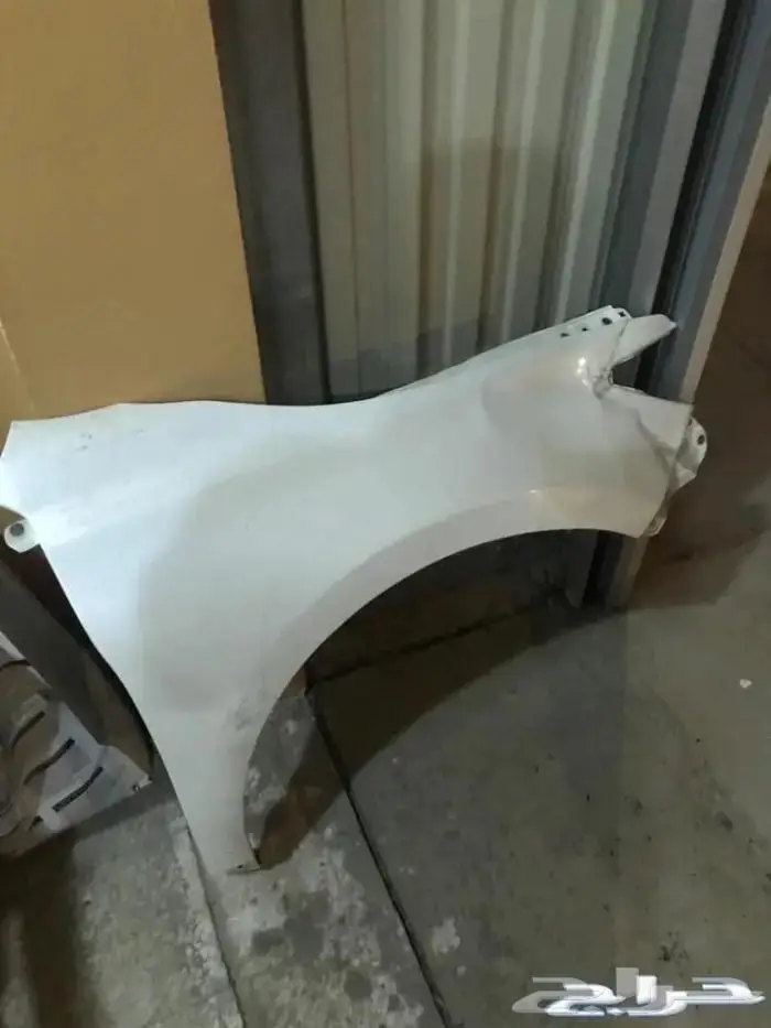 للبيع قطع غيار تويوتا كامري موديل 2016 43