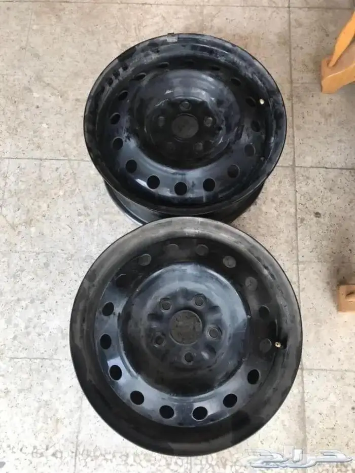 للبيع قطع غيار تويوتا كامري موديل 2016 51