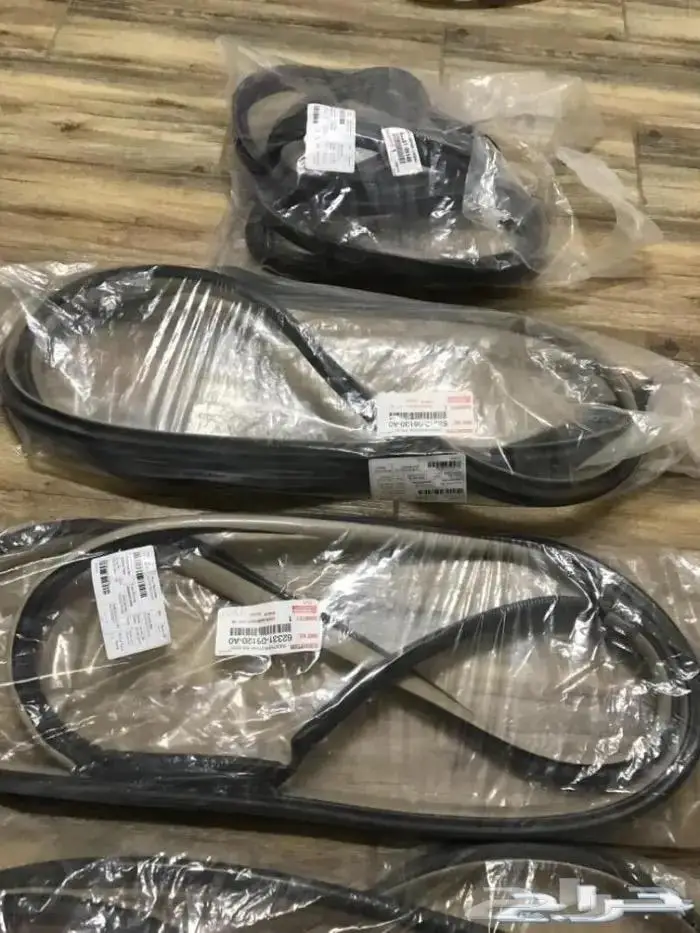 للبيع قطع غيار تويوتا كامري موديل 2016 56