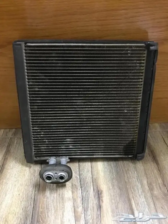 للبيع قطع غيار تويوتا كامري موديل 2016 21