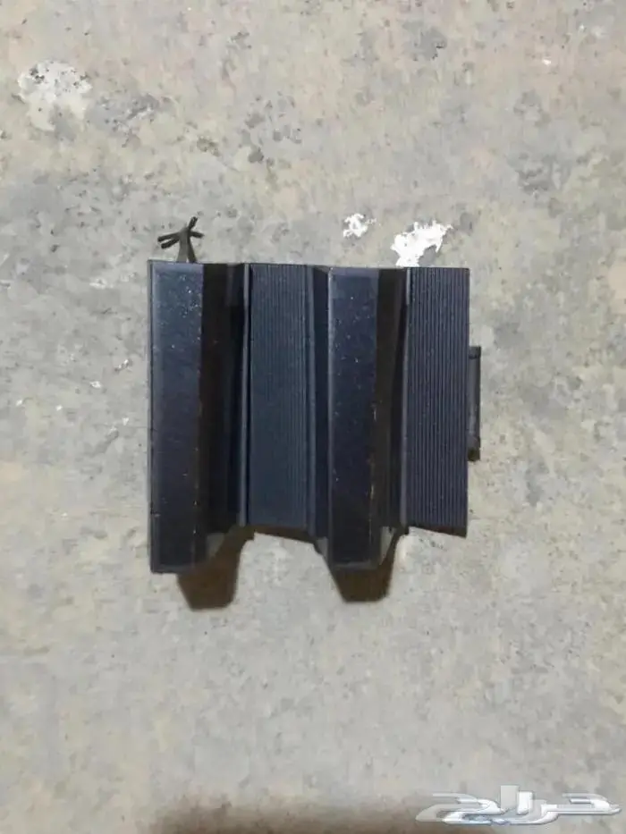 للبيع قطع غيار تويوتا كامري موديل 2016 38