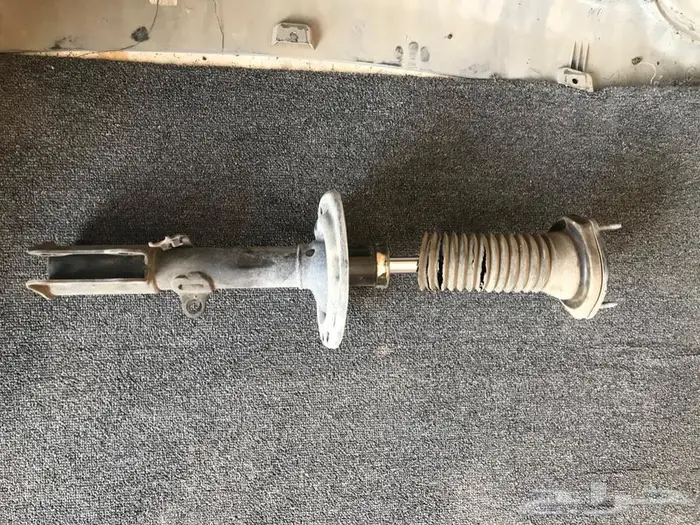 للبيع قطع غيار تويوتا كامري موديل 2016 83