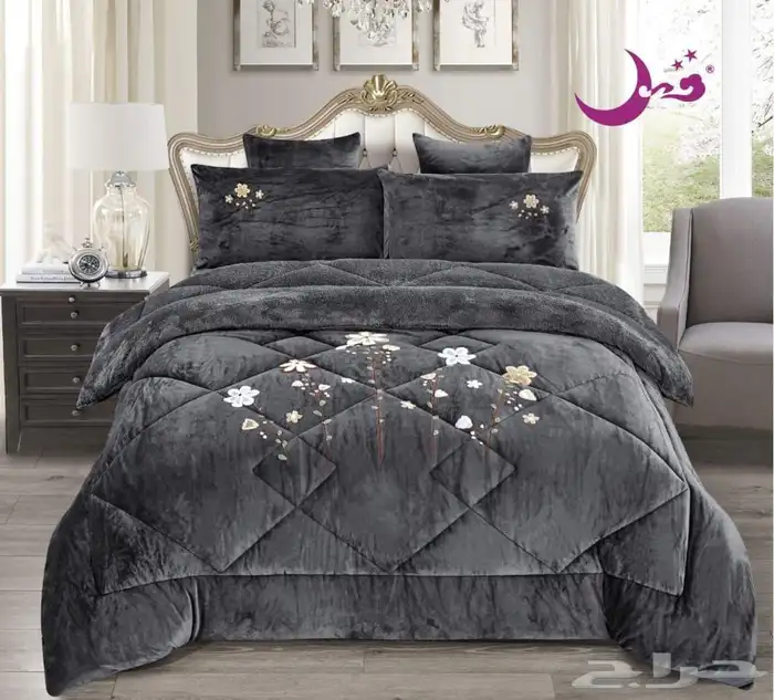 مفرش سرير 6 قطع نفرين شتوي مخمل فرو ب220 ريال 3