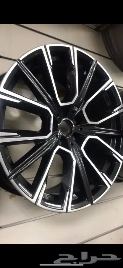 قطع غيار bmw وصيانة وسمكرة وبوية مركز سيارة نجوم 50