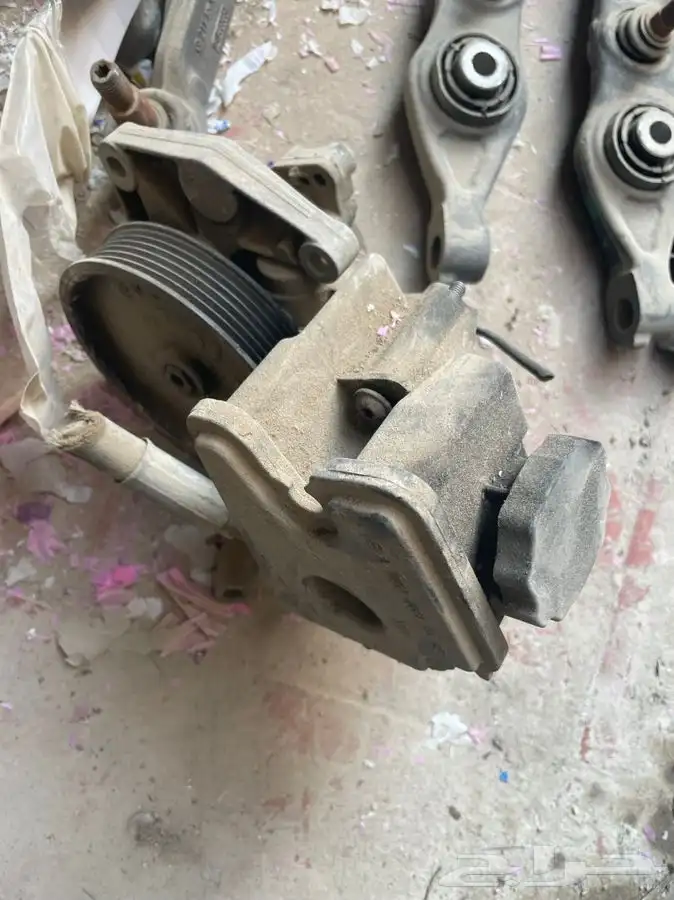 قطع مرسيدس وكسسوار بي ام ولكزس 39