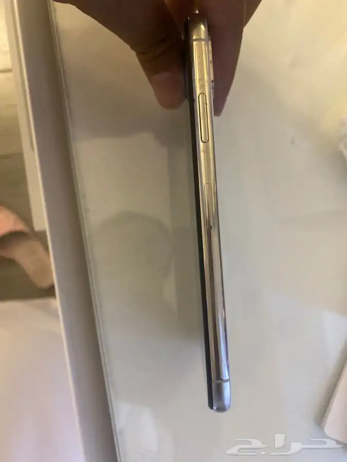 للبيع جوال ايفون X 4