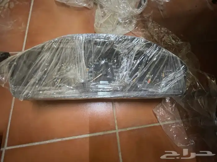 قطع مرسيدس وكسسوار بي ام ولكزس 29