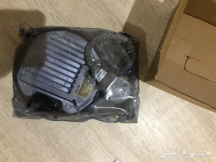 محول نور زينون 4