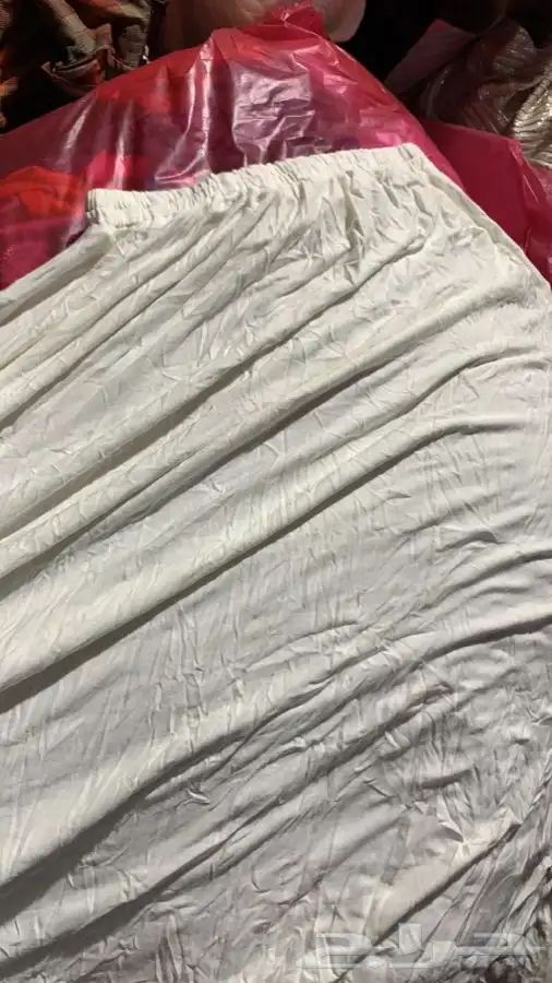 تنانير وبلايز قمصان نسائية مستعملة 59