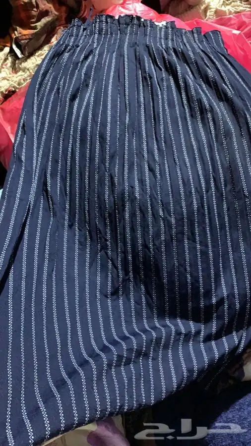 تنانير وبلايز قمصان نسائية مستعملة 51