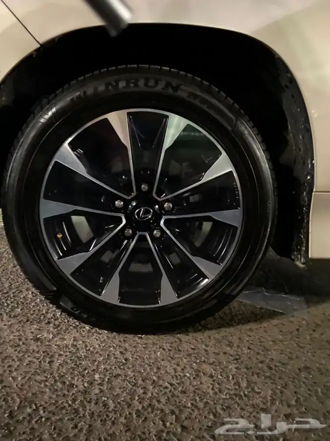 ترهيم وتعديل جيب لكزس 2016_2017_2021 سبورت و بلاك اديشن 21