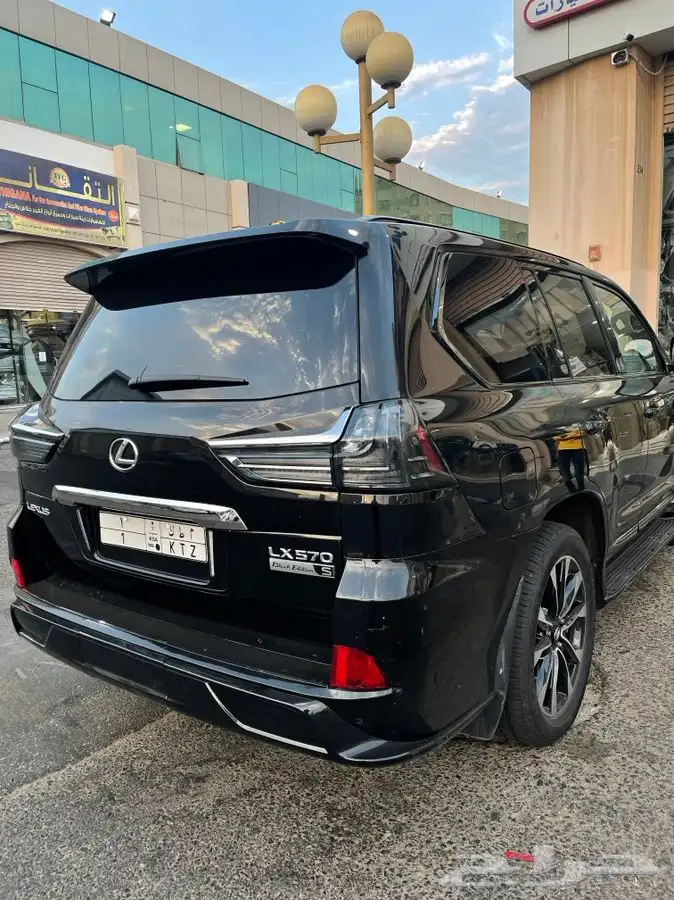 ترهيم وتعديل جيب لكزس 2016_2017_2021 سبورت و بلاك اديشن 23