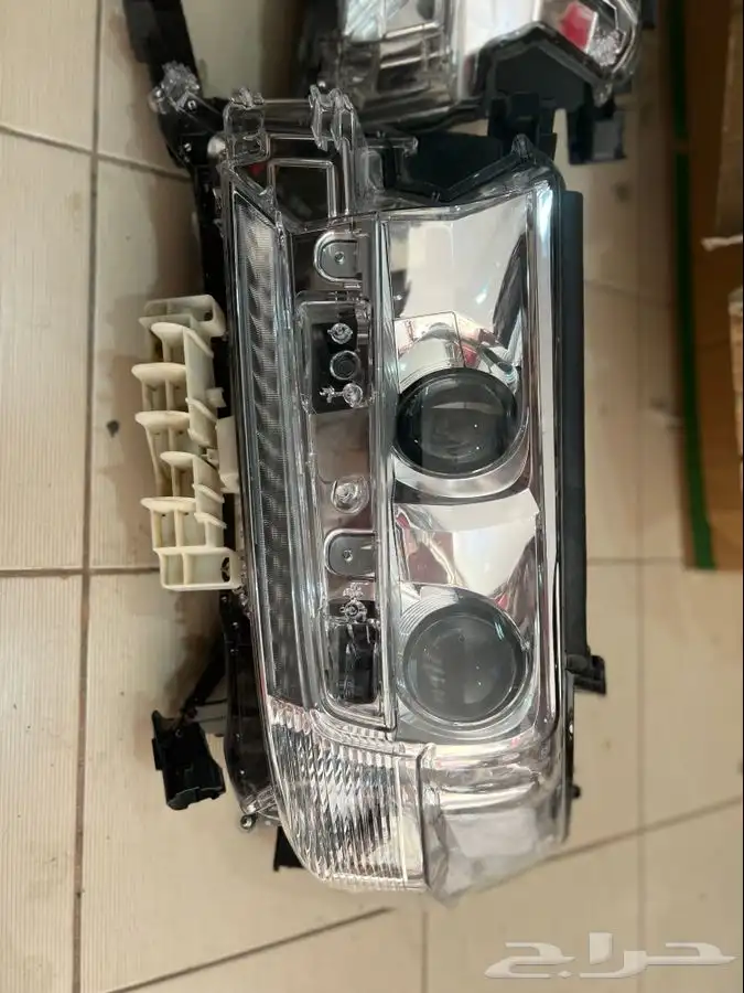 شمعات لند كروزر 2016-2021 4