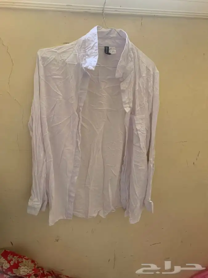 تنانير وبلايز قمصان نسائية مستعملة 93