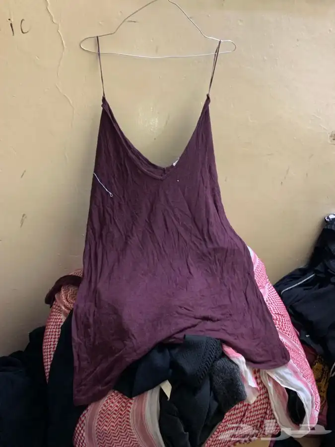 تنانير وبلايز قمصان نسائية مستعملة 4