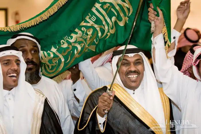 مصور زواجات تصوير زواج مناسبات مؤتمرات عرض نهاية السنة 13