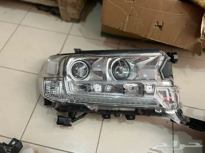 شمعات لند كروزر 2016-2021 2