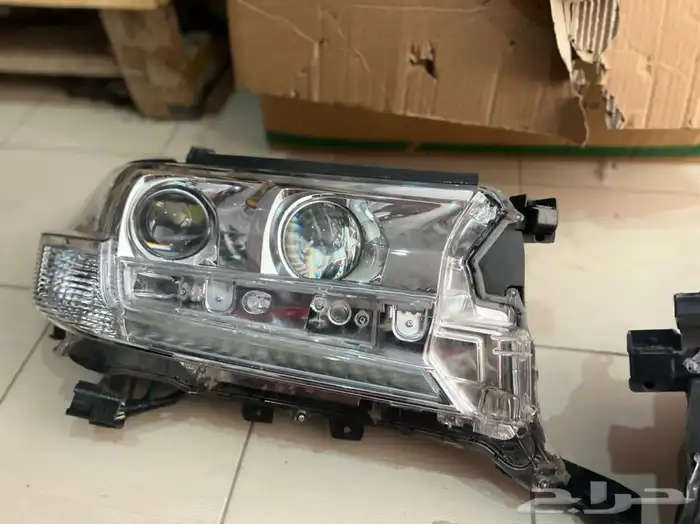 شمعات لند كروزر 2016-2021 3