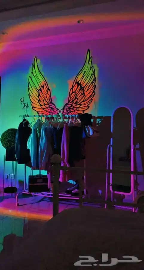 رسام متخصص جدران 7