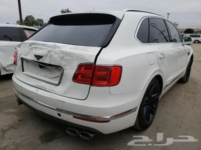 قطع غيار بنتلي 10