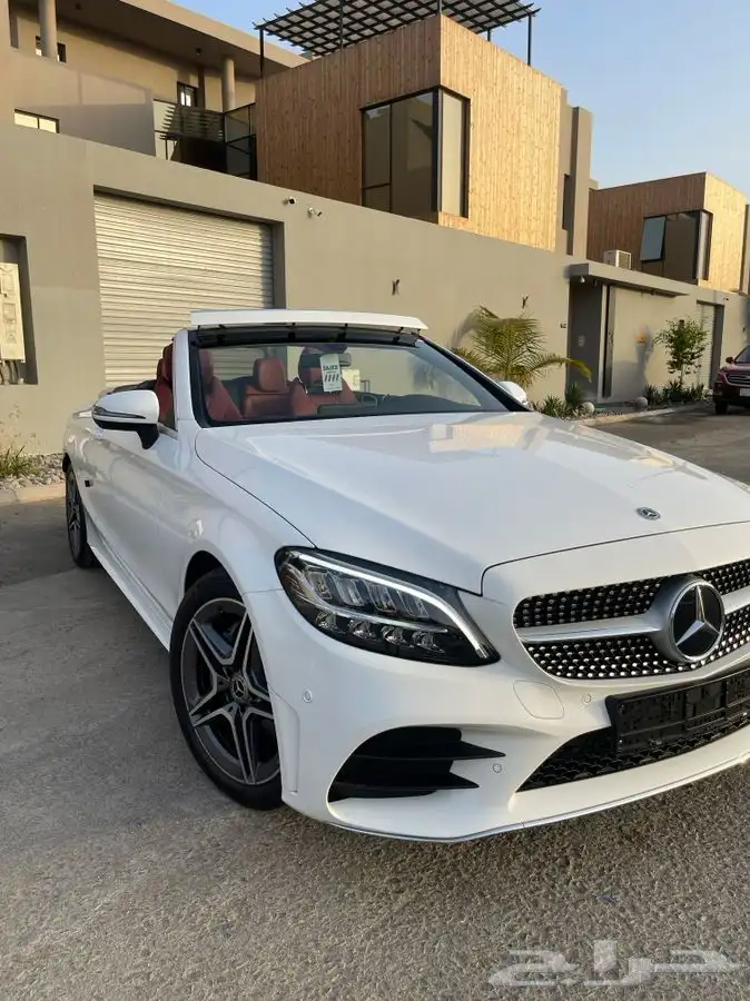 Mercedes Benz C200 2020((تم  البيع)) 1